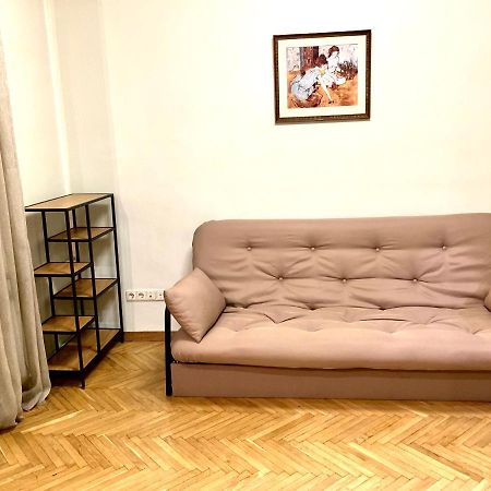 One Bedroom Studio, Kiev City Center Екстер'єр фото